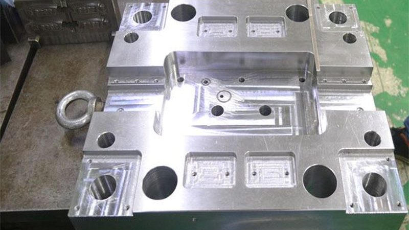注塑模具安装调试周期：影响因素及优化策略
