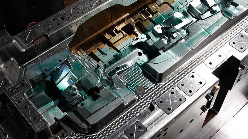 广东汽车模具批发安装服务：解析关键工艺与质量保障