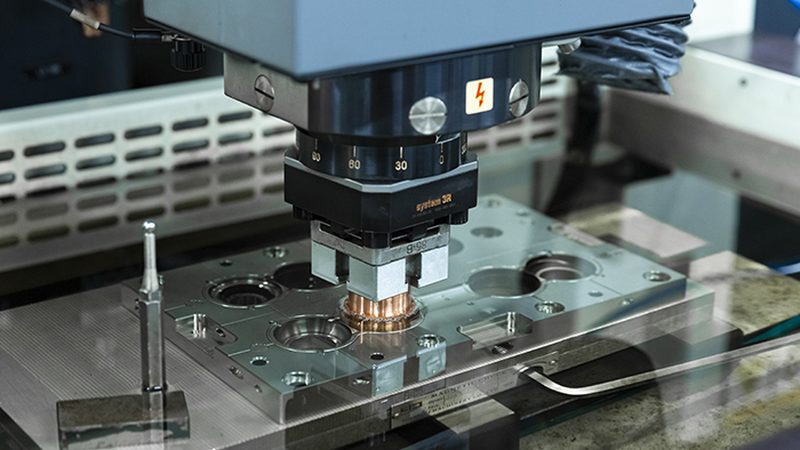 家用五金模具规格参数解析：关键要素与选型要点**