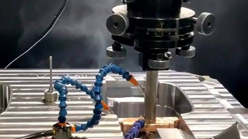 成都家电外壳压铸模具：揭秘其制造工艺与选型要点